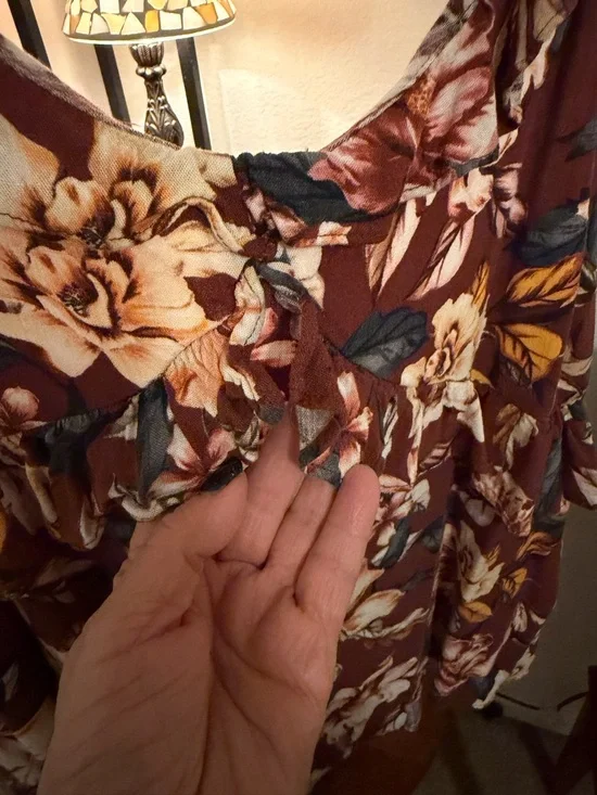 Torrid Rayon Slub Ruffle V-Neck - Picture 7 of 12